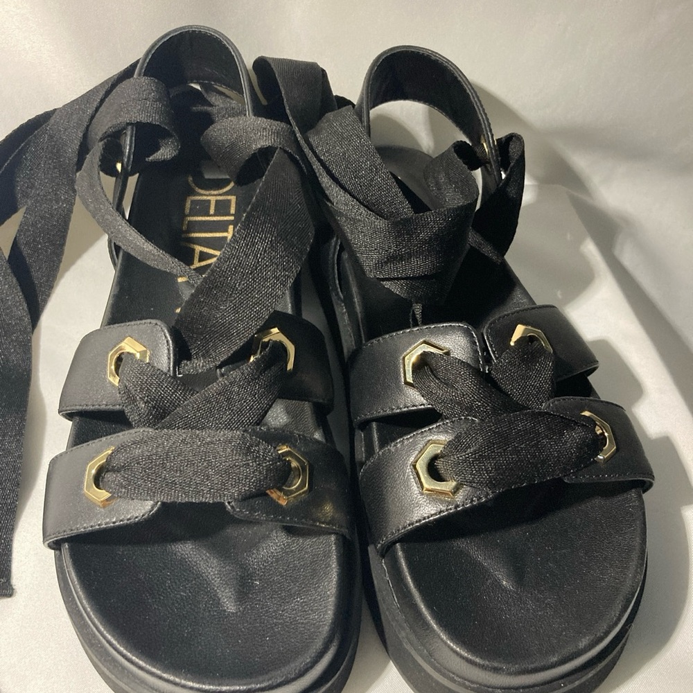 Deltan Blayke Ankle Wrap Platform Sandals from Dillard's 6M - Picture 10 of 11